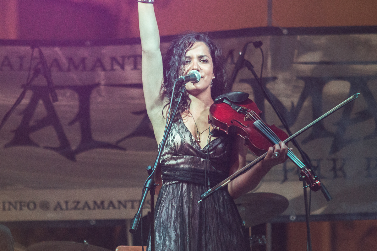 Concerto balfolk rock ALZAMANTES all'Isola del Giglio (GR)